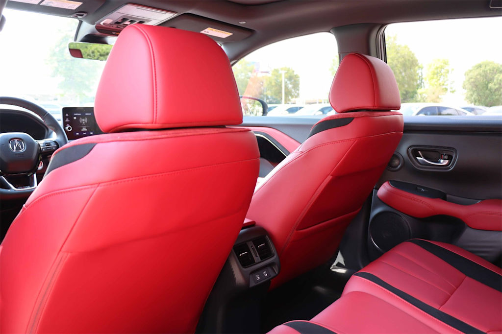 Thumbnail: 2025 Acura ADX - 13