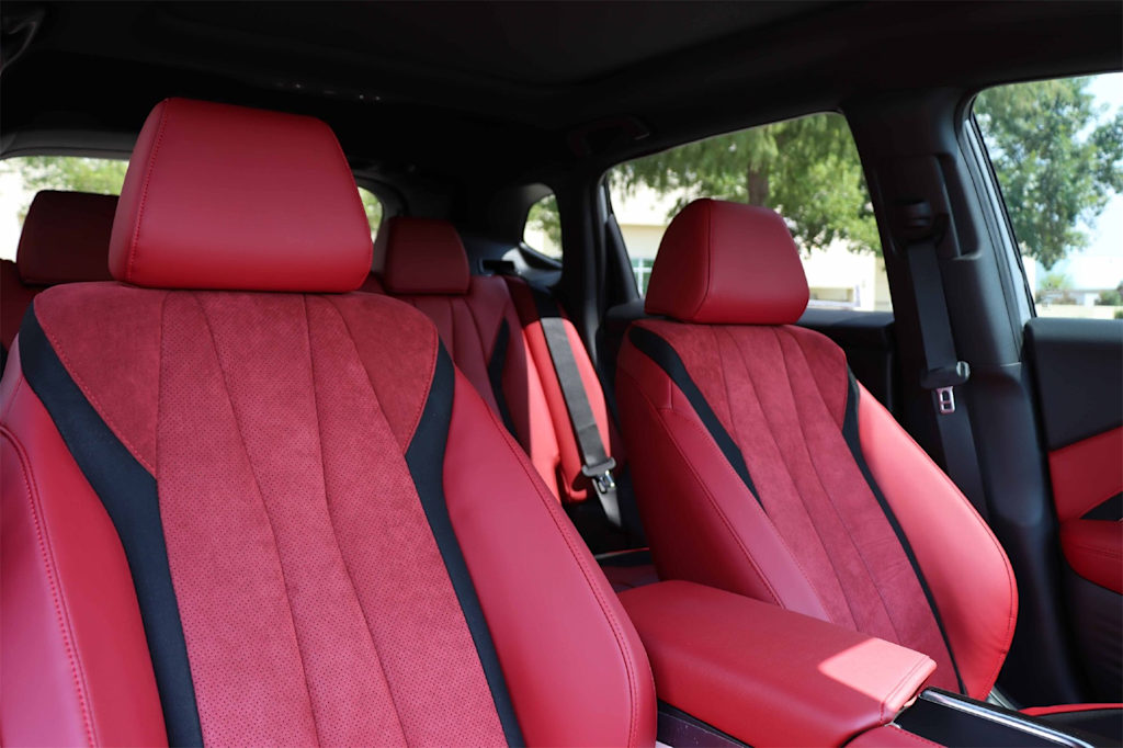 Thumbnail: 2025 Acura ADX - 12