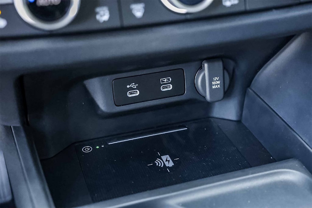 Thumbnail: 2025 Acura ADX - 25