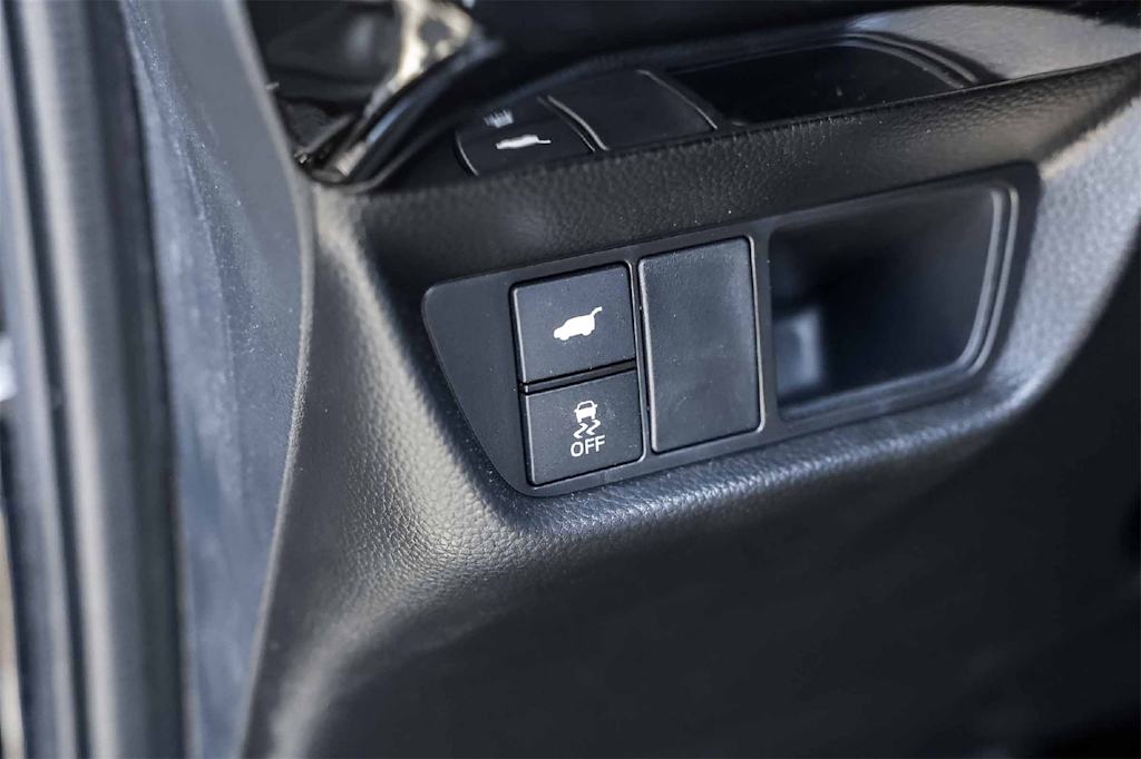 Thumbnail: 2025 Acura ADX - 28