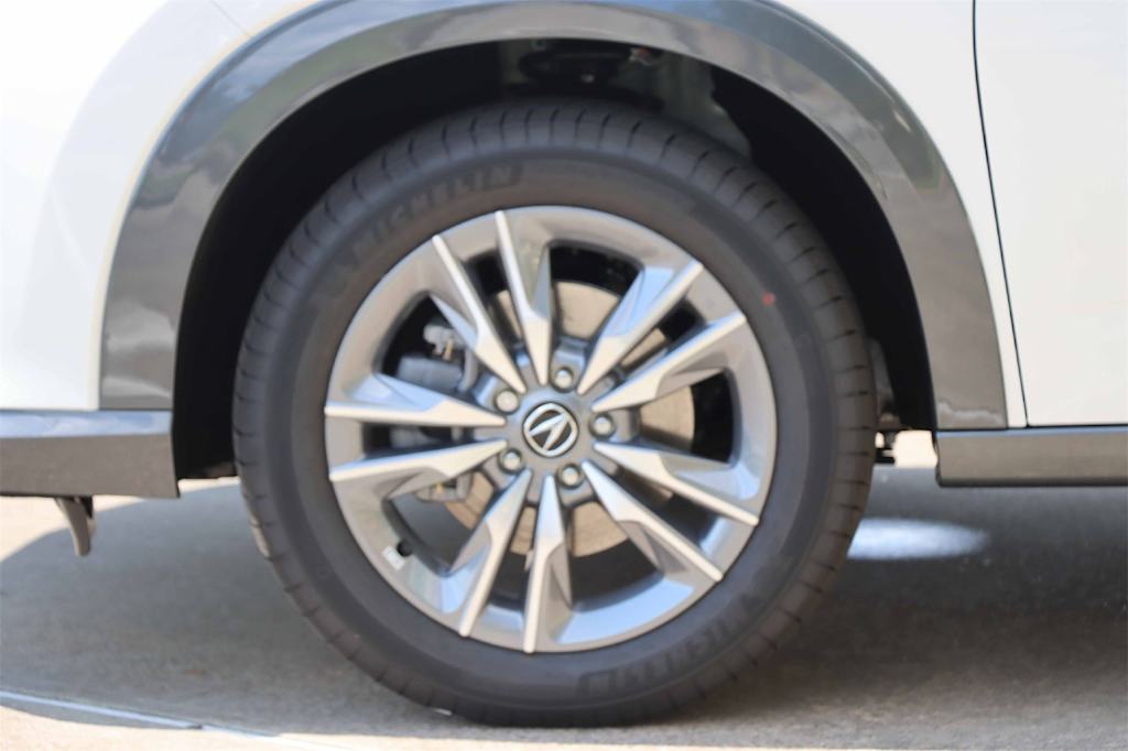 Thumbnail: 2025 Acura ADX - 8