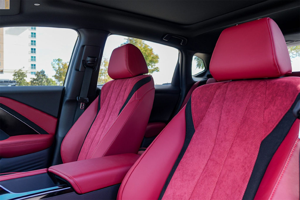 Thumbnail: 2025 Acura ADX - 11