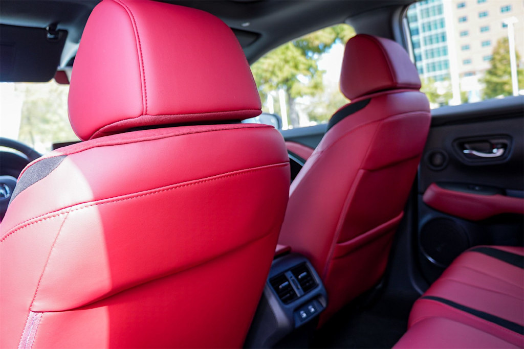 Thumbnail: 2025 Acura ADX - 12