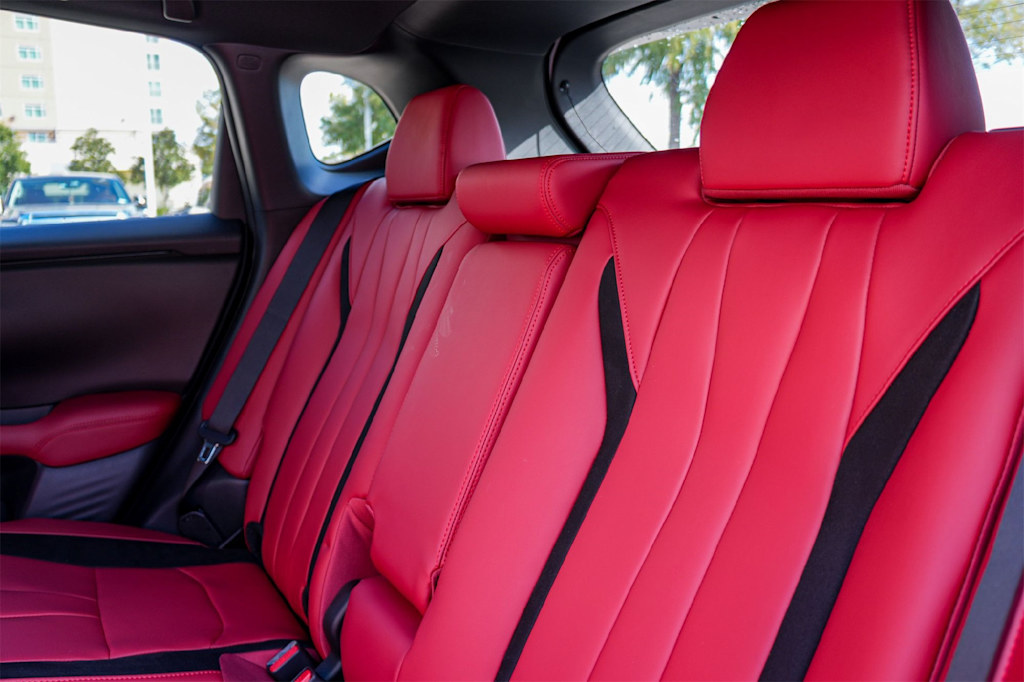 Thumbnail: 2025 Acura ADX - 13