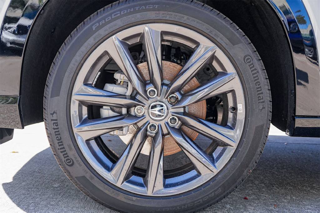 Thumbnail: 2025 Acura ADX - 8