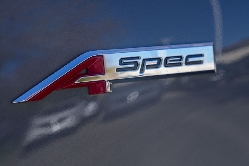 Thumbnail: 2025 Acura ADX - 6