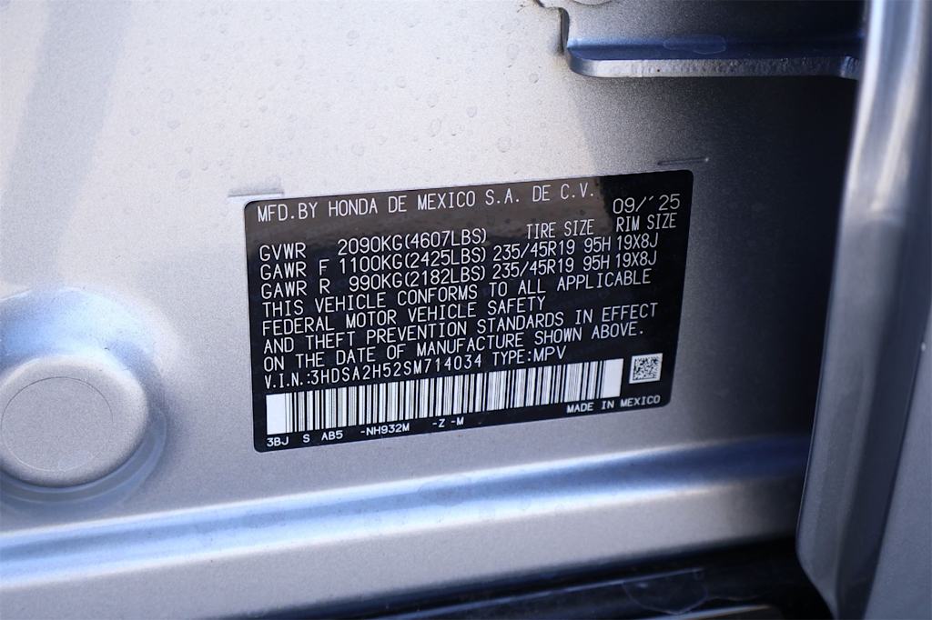 Thumbnail: 2025 Acura ADX - 19