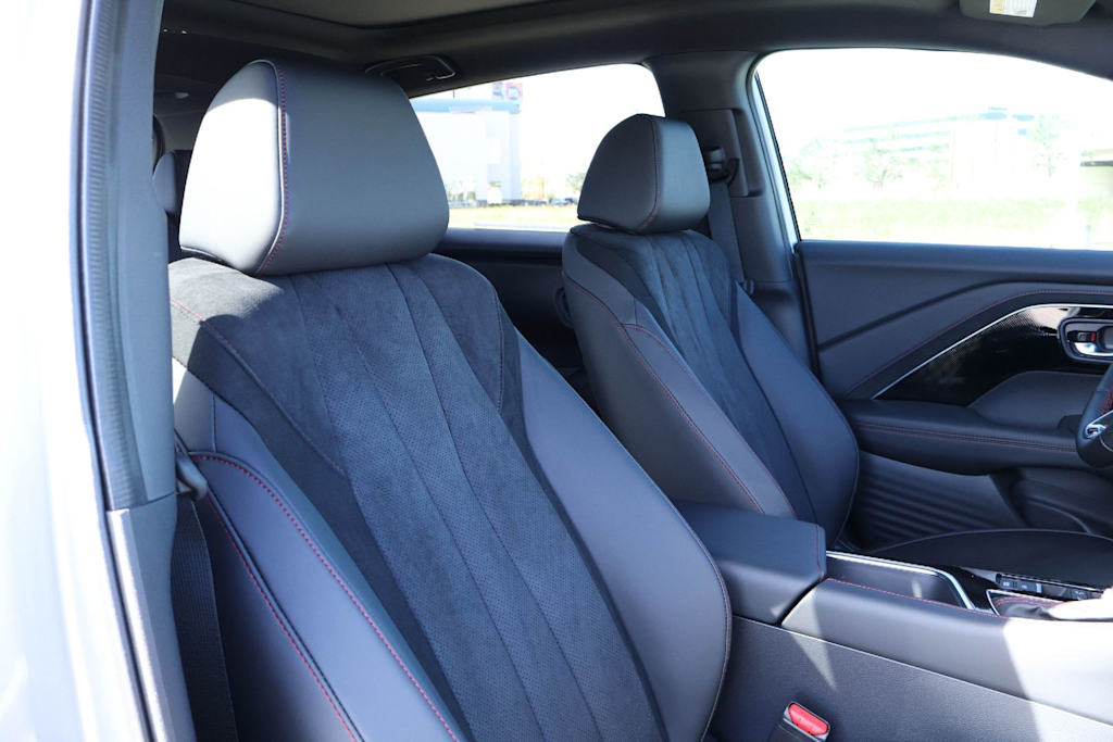 Thumbnail: 2025 Acura ADX - 11