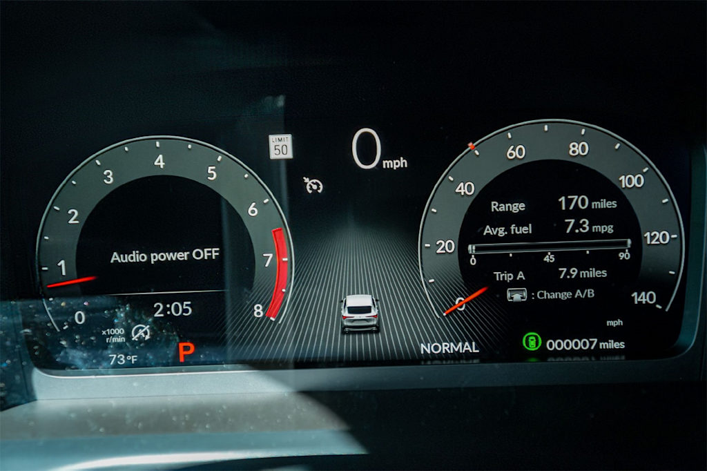 Thumbnail: 2025 Acura ADX - 17