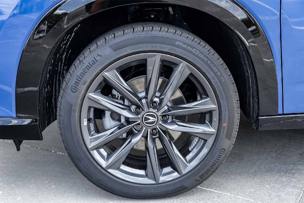 Thumbnail: 2025 Acura ADX - 8