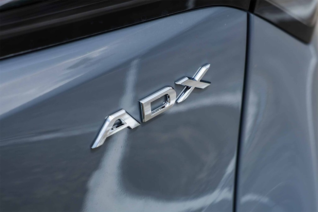 Thumbnail: 2025 Acura ADX - 6