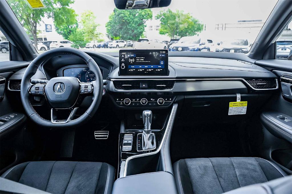 Thumbnail: 2025 Acura ADX - 9