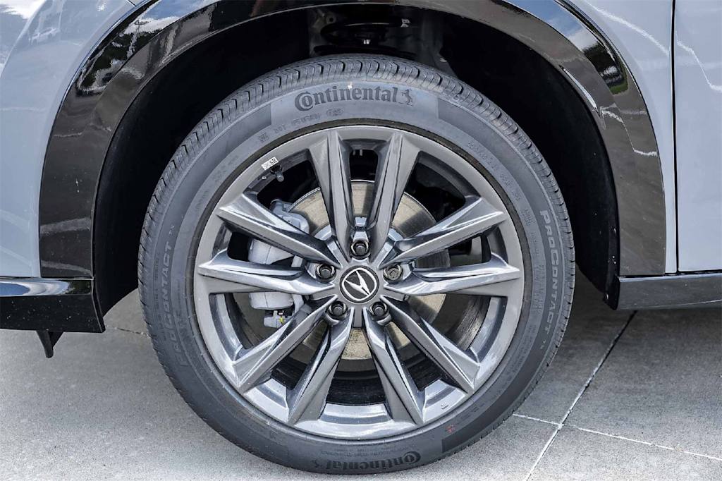 Thumbnail: 2025 Acura ADX - 7