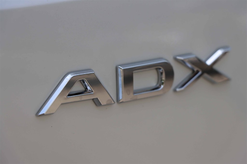 Thumbnail: 2025 Acura ADX - 7
