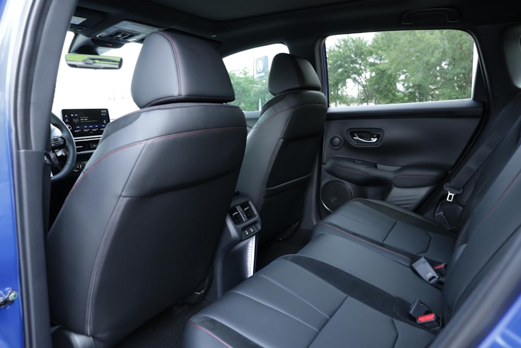 Thumbnail: 2025 Acura ADX - 13