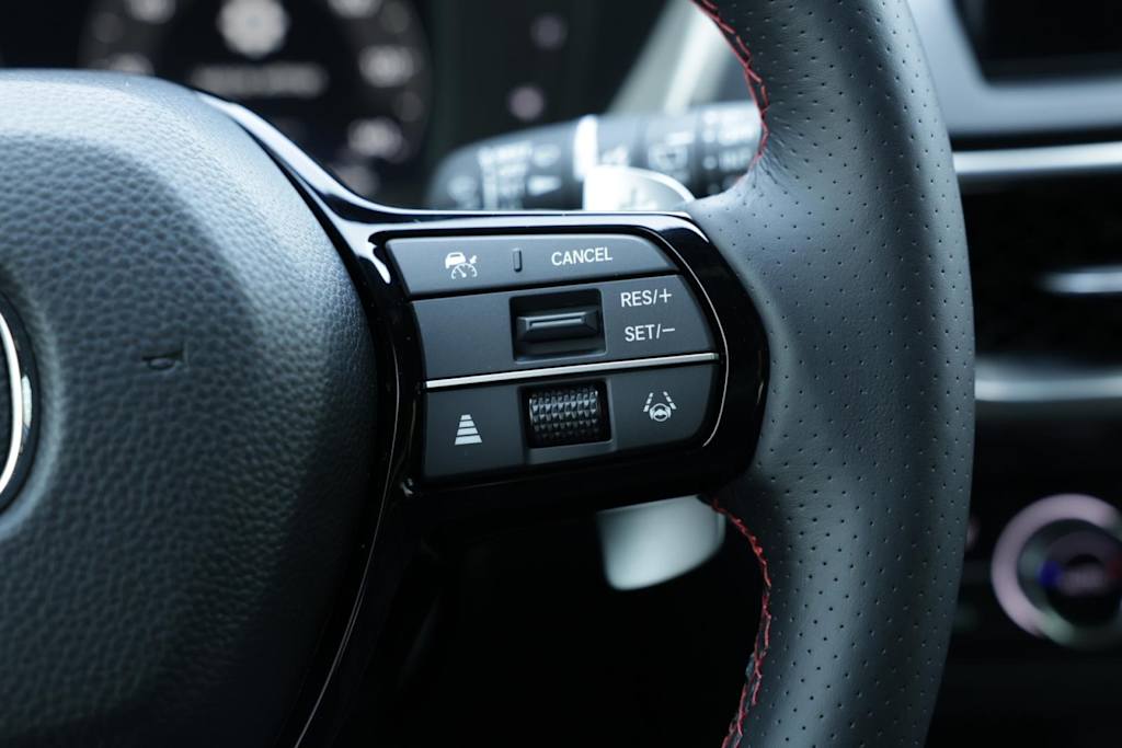 Thumbnail: 2025 Acura ADX - 23