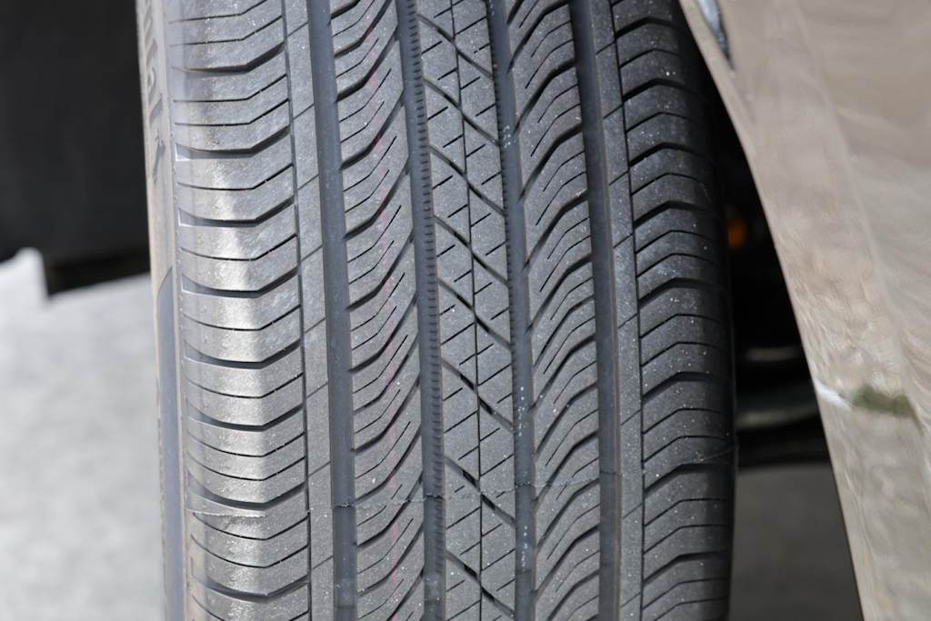 Thumbnail: 2025 Acura ADX - 30