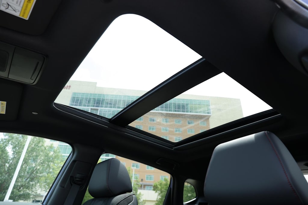 Thumbnail: 2025 Acura ADX - 27