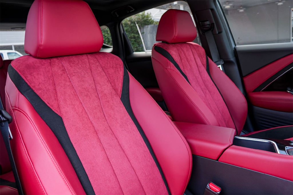 Thumbnail: 2025 Acura ADX - 11