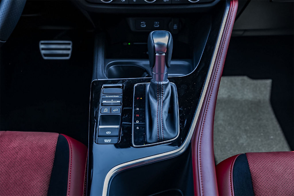 Thumbnail: 2025 Acura ADX - 15