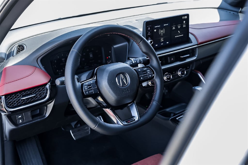 Thumbnail: 2025 Acura ADX - 2