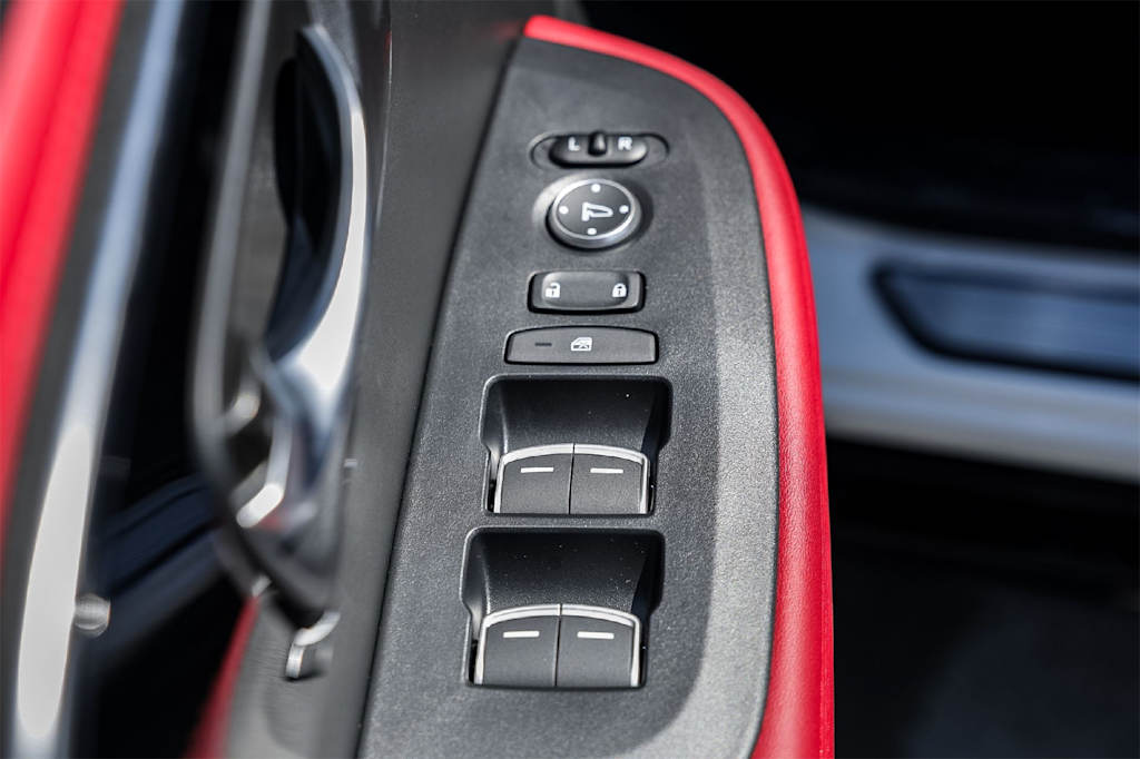 Thumbnail: 2025 Acura ADX - 29