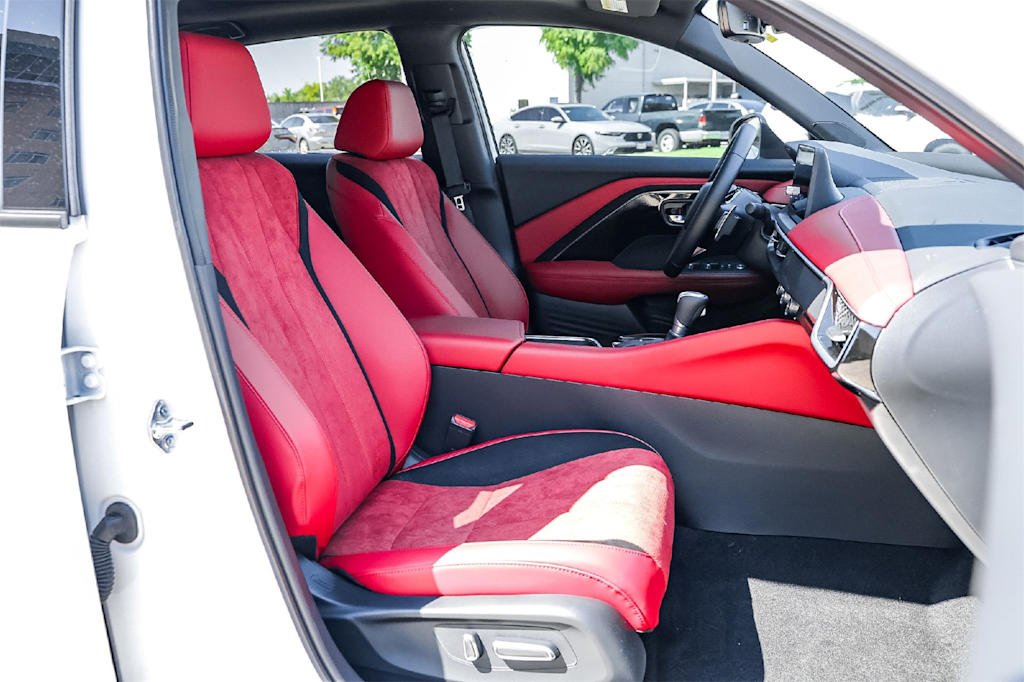 Thumbnail: 2025 Acura ADX - 11