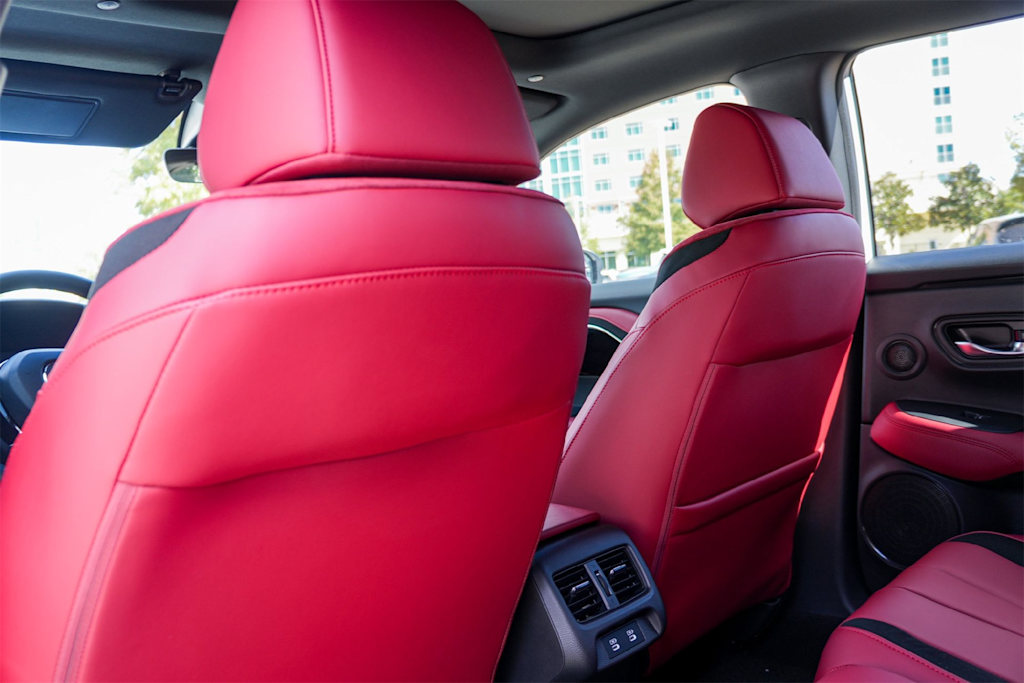 Thumbnail: 2025 Acura ADX - 12