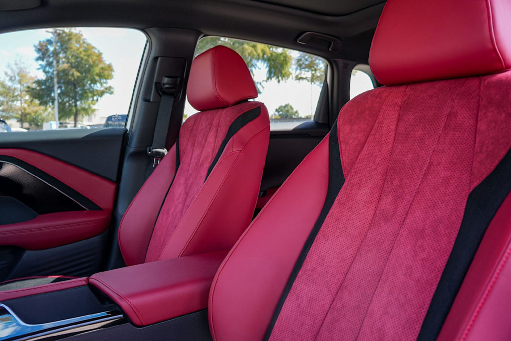 Thumbnail: 2025 Acura ADX - 11