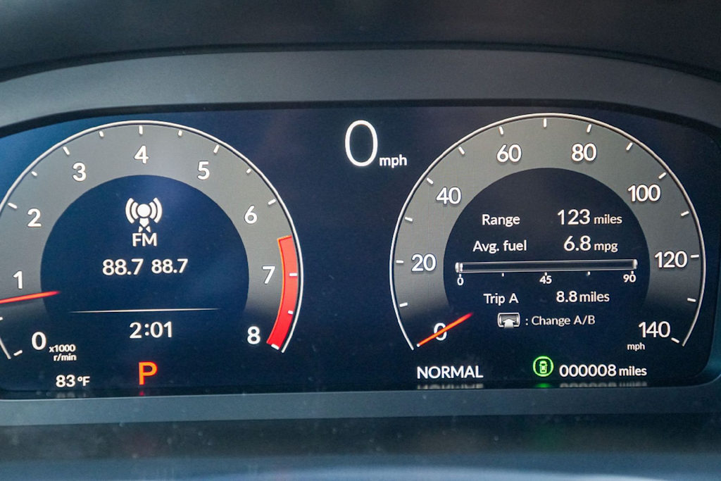 Thumbnail: 2025 Acura ADX - 17