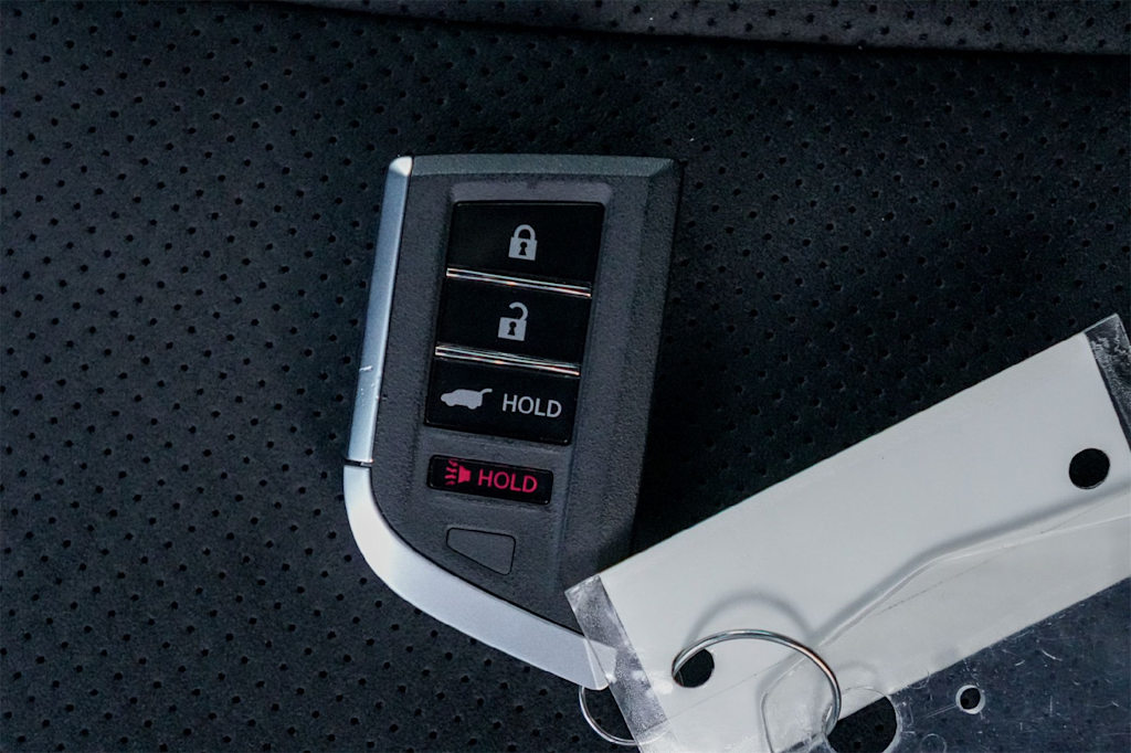 Thumbnail: 2025 Acura ADX - 19