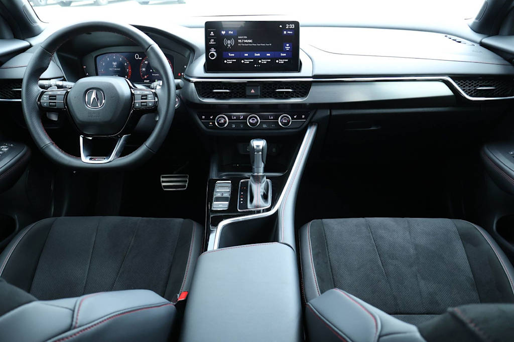 Thumbnail: 2025 Acura ADX - 9