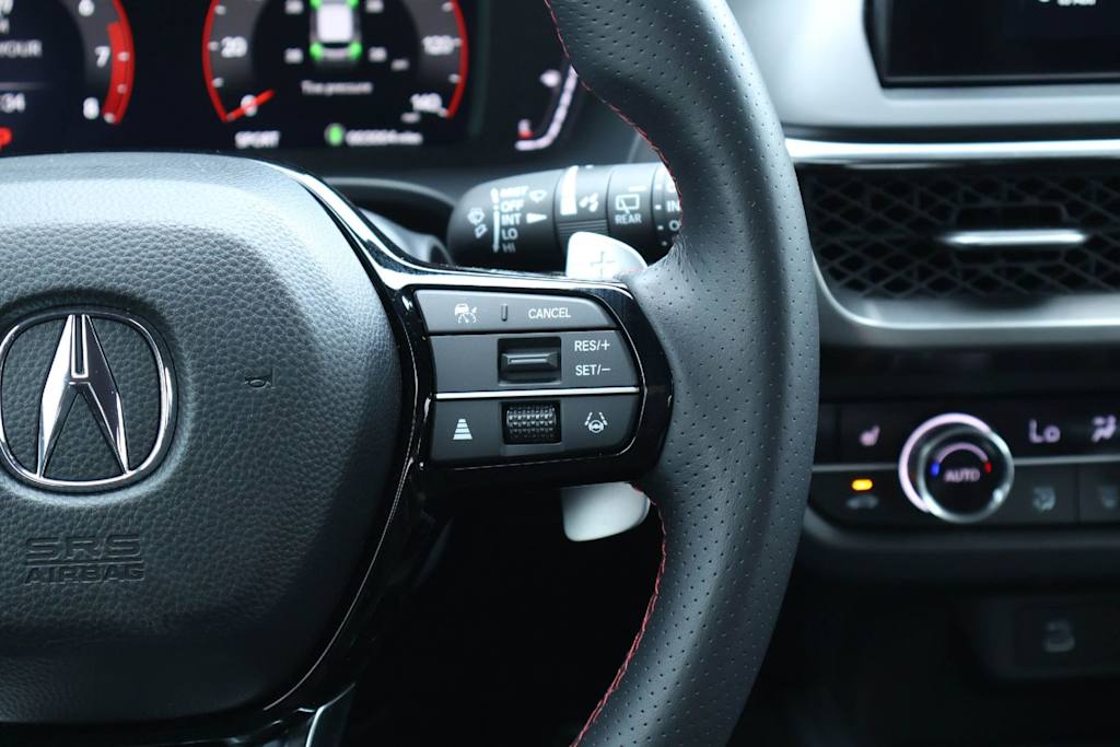 Thumbnail: 2025 Acura ADX - 22
