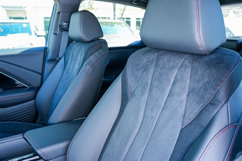 Thumbnail: 2025 Acura ADX - 11