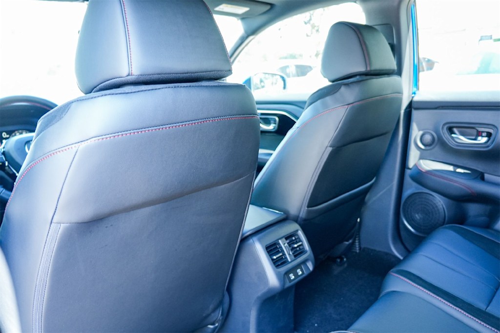 Thumbnail: 2025 Acura ADX - 12