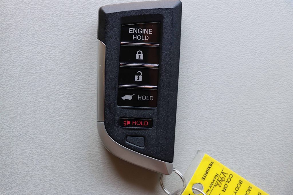 Thumbnail: 2025 Acura ADX - 21