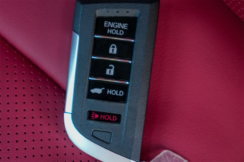 Thumbnail: 2025 Acura ADX - 19