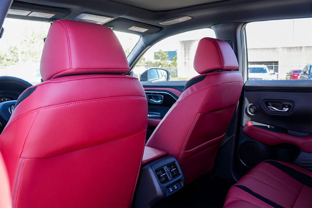 Thumbnail: 2025 Acura ADX - 13