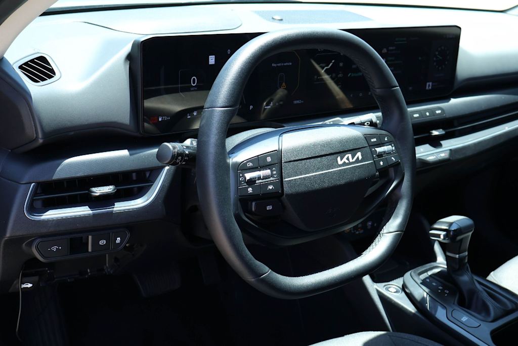 Thumbnail: 2025 Kia K4 - 2