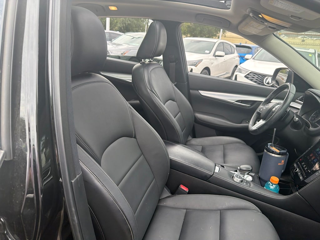 Thumbnail: 2019 INFINITI QX50 - 6