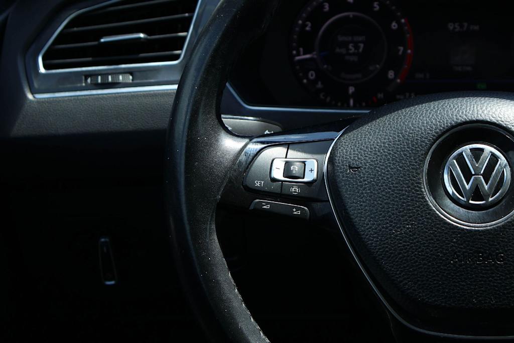 Thumbnail: 2019 Volkswagen Tiguan - 22
