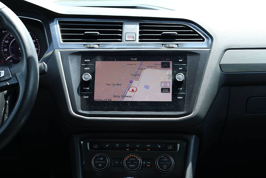 Thumbnail: 2019 Volkswagen Tiguan - 15