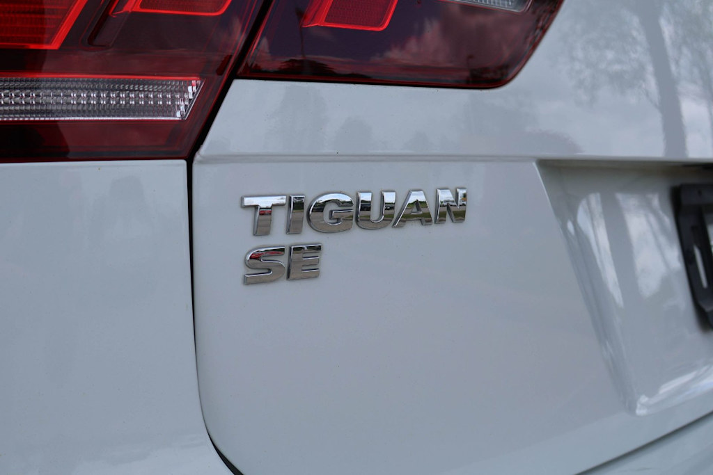 Thumbnail: 2021 Volkswagen Tiguan - 7