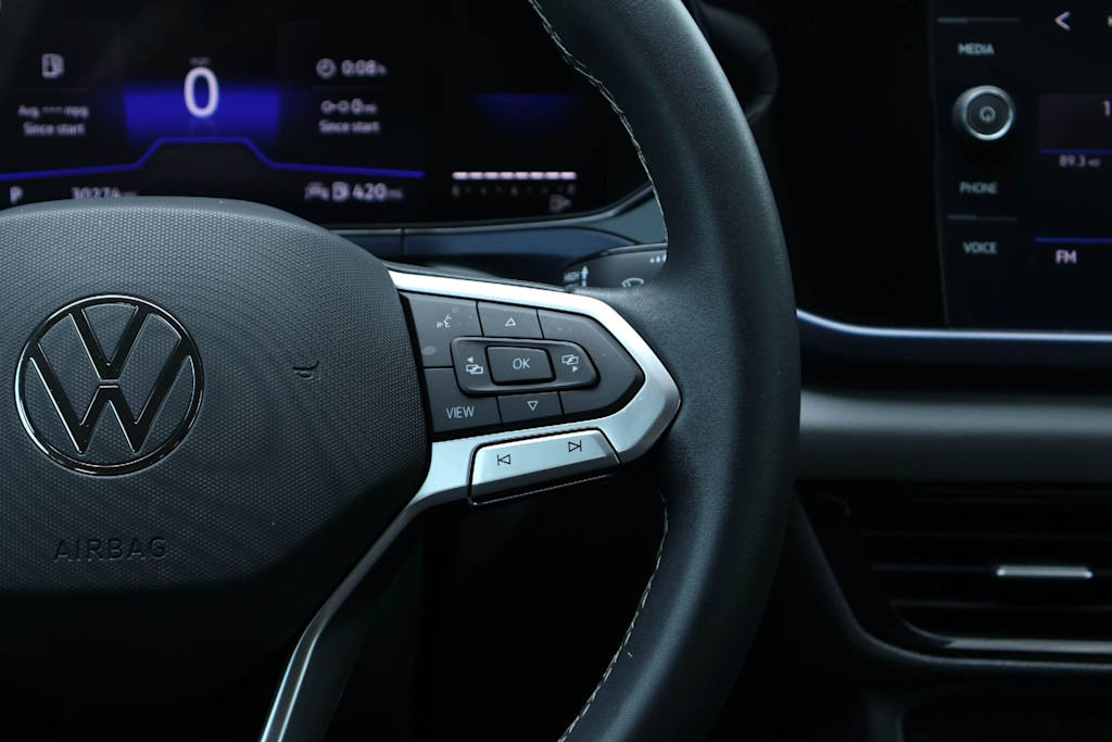 Thumbnail: 2022 Volkswagen Taos - 23