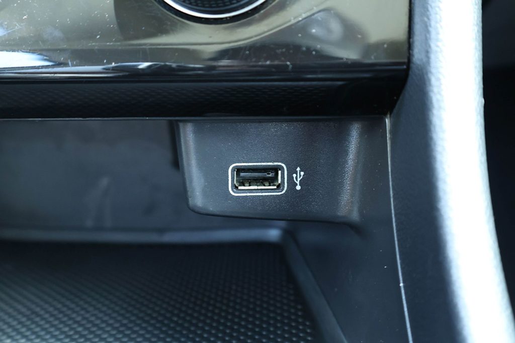 Thumbnail: 2019 Volkswagen Jetta - 26