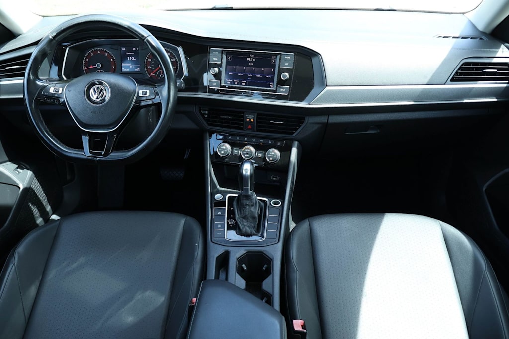 Thumbnail: 2019 Volkswagen Jetta - 10