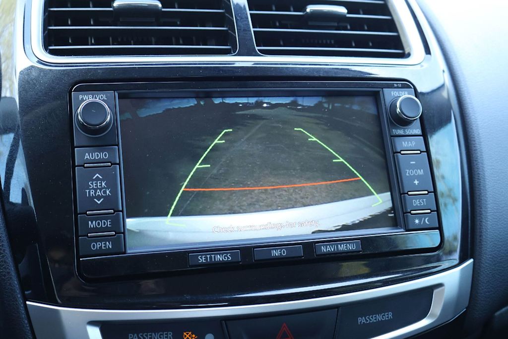 Thumbnail: 2015 Mitsubishi Outlander Sport - 29