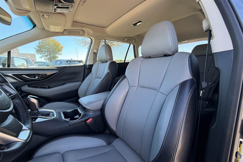 Thumbnail: 2022 Subaru Outback - 10