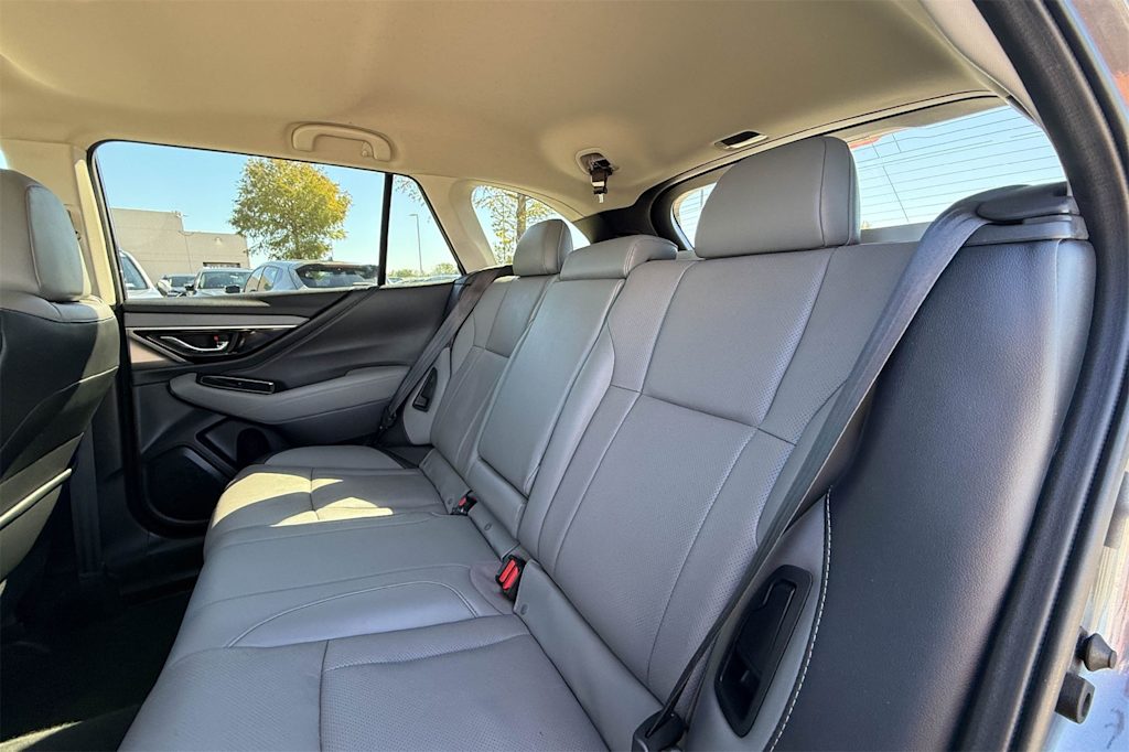 Thumbnail: 2022 Subaru Outback - 21