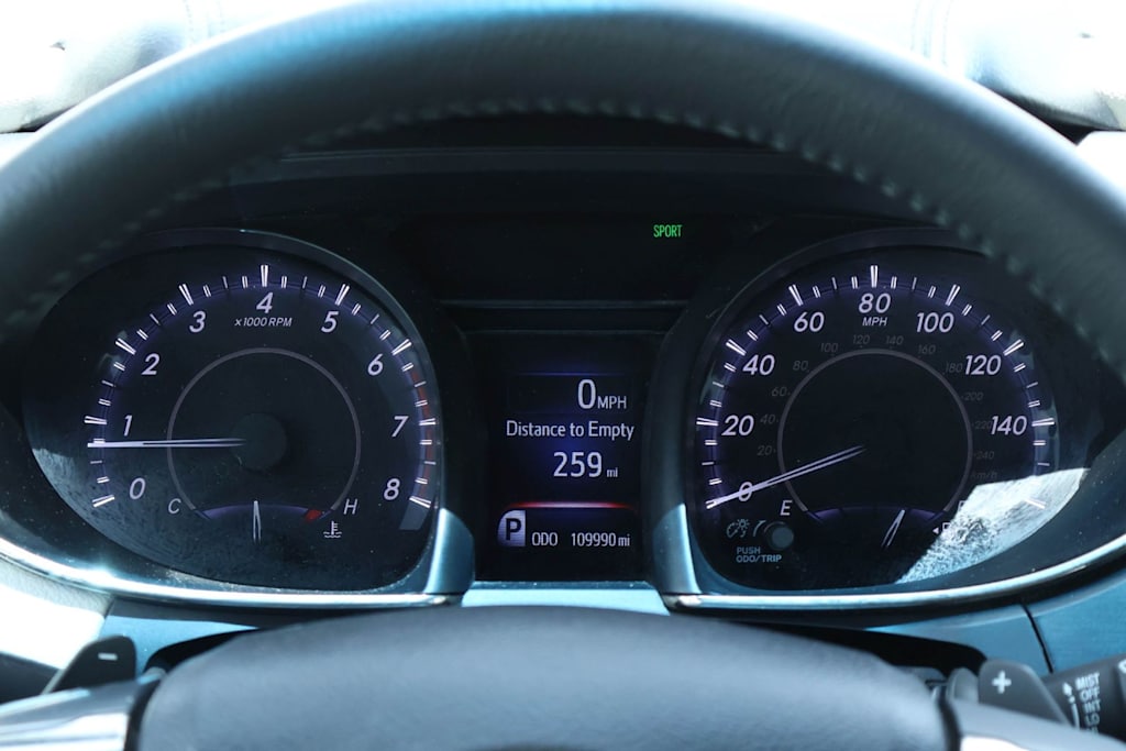 Thumbnail: 2017 Toyota Avalon - 17